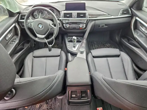 WBA8A3C37HK692763 2017 BMW 3ER - Image 8