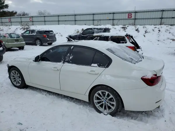 WBA8A3C50GK690806 2016 BMW 3ER - Image 2