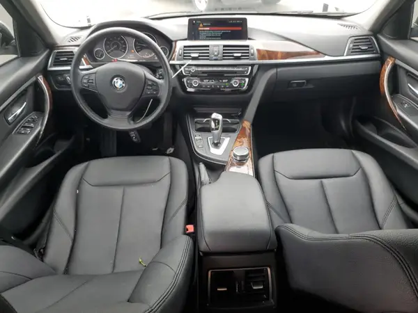WBA8A3C50JA067425 2018 BMW 3ER - Image 8