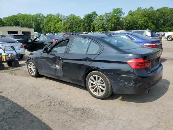WBA8A3C50JA489629 2018 BMW 3ER - Image 2