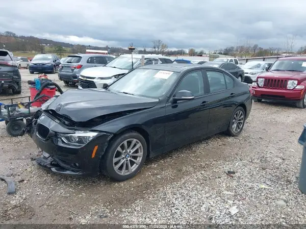 WBA8A3C50JA494510 2018 BMW 3ER - Image 2