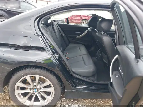 WBA8A3C50JA494510 2018 BMW 3ER - Image 8
