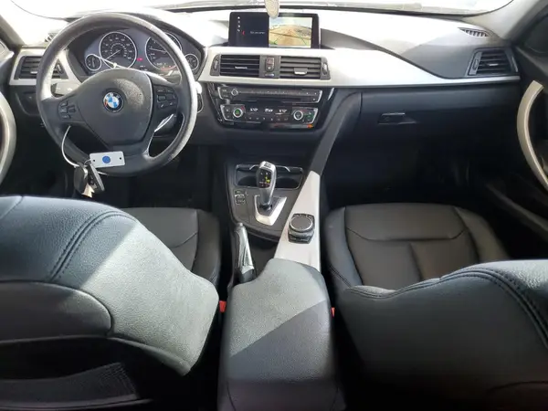 WBA8A3C50JA494894 2018 BMW 3ER - Image 8