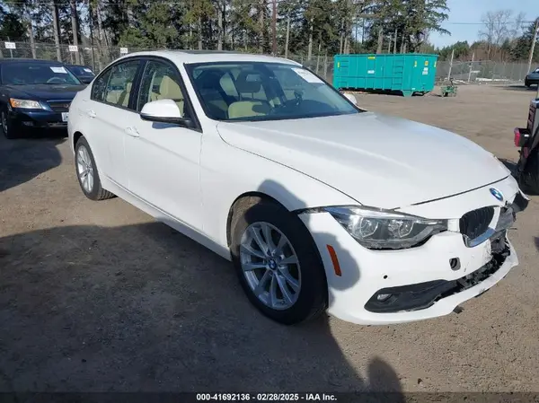 WBA8A3C50JA505621 2018 BMW 3ER - Image 1