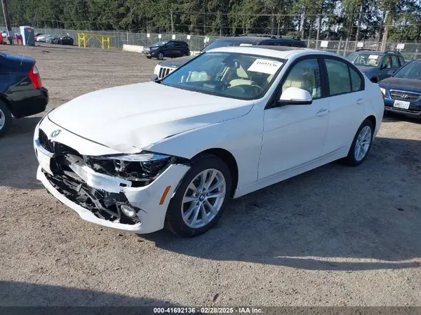WBA8A3C50JA505621 2018 BMW 3ER - Image 2