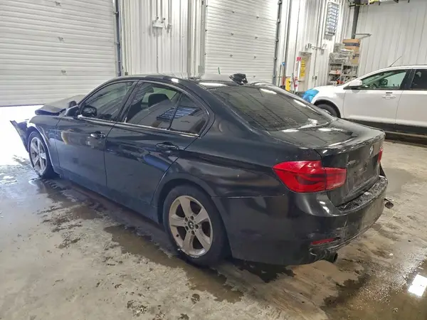WBA8A3C51GK689552 2016 BMW 3ER - Image 2