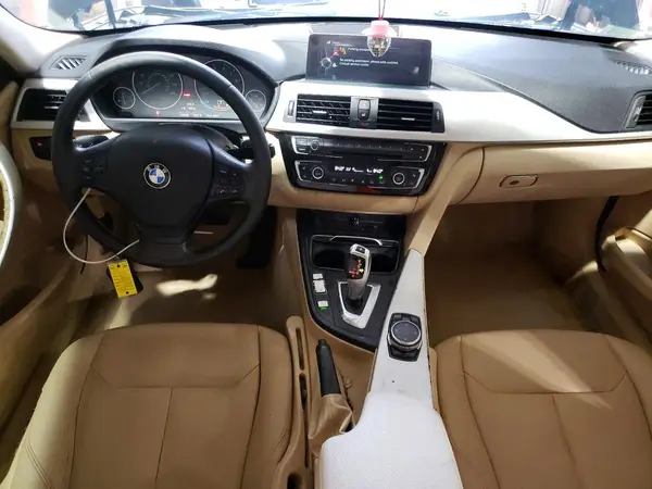WBA8A3C51GK690622 2016 BMW 3ER - Image 8