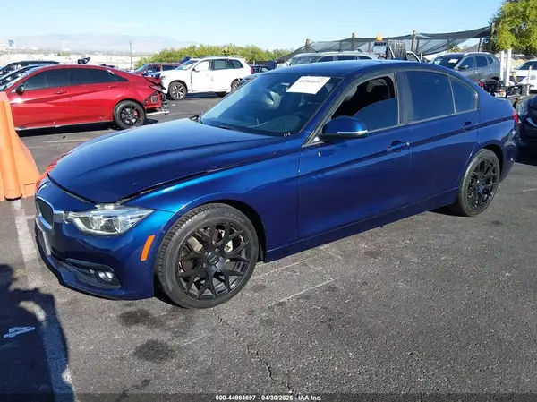 WBA8A3C51JA488411 2018 BMW 3ER - Image 2