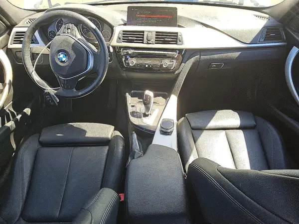 WBA8A3C51JA488618 2018 BMW 3ER - Image 8
