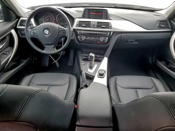 WBA8A3C51JA505479 2018 BMW 3ER - Image 8