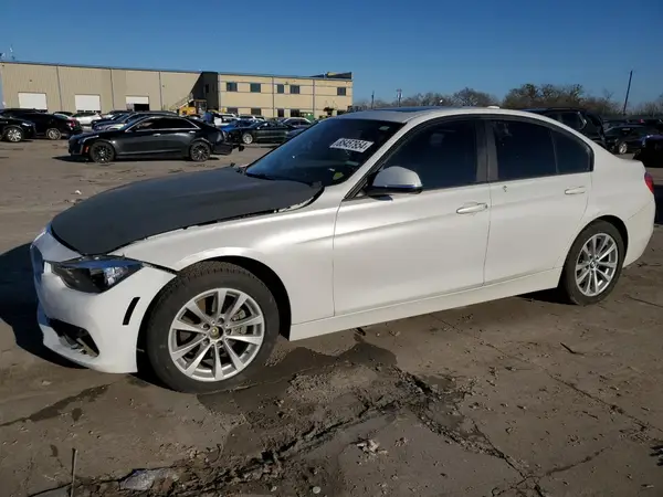 WBA8A3C51JA505708 2018 BMW 3ER - Image 1