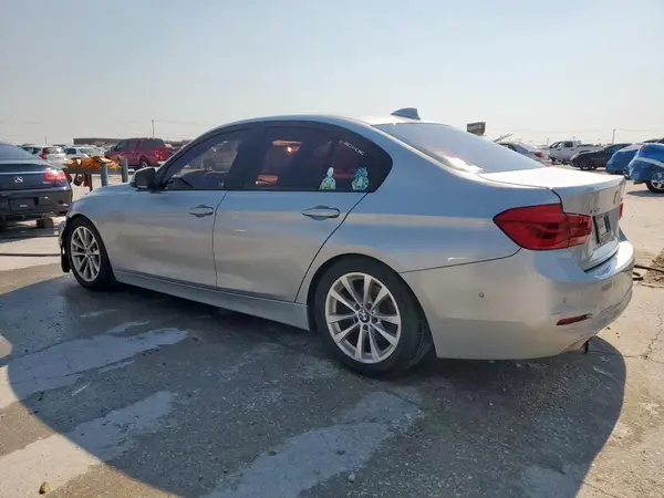 WBA8A3C52GK691004 2016 BMW 3ER - Image 2