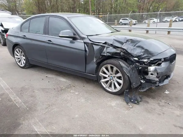 WBA8A3C52HK691649 2017 BMW 3ER - Image 1