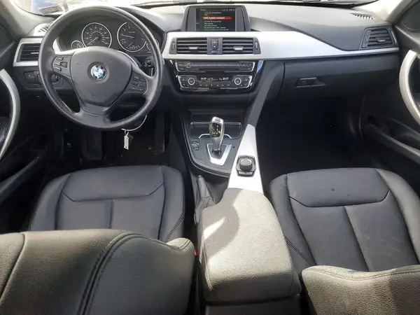 WBA8A3C52JA494914 2018 BMW 3ER - Image 8
