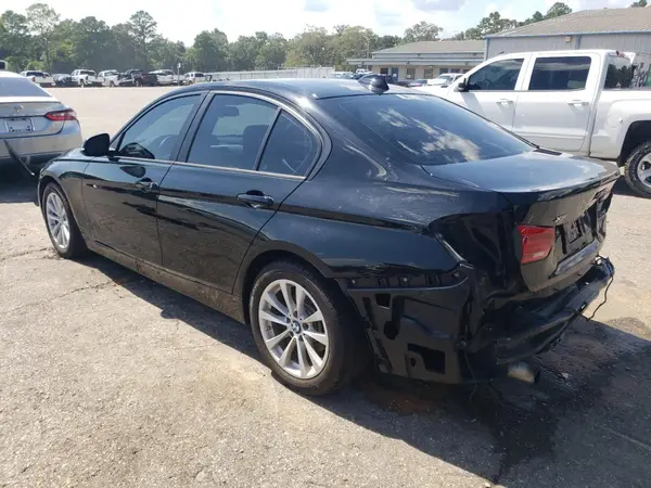 WBA8A3C53GK688967 2016 BMW 3ER - Image 2