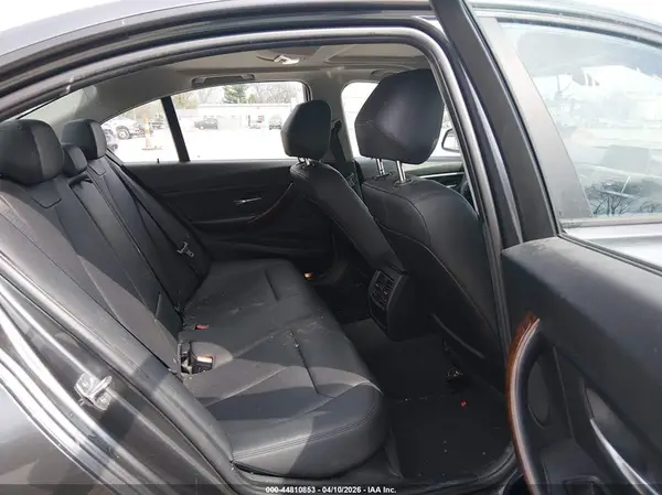 WBA8A3C53GK690735 2016 BMW 3ER - Image 8