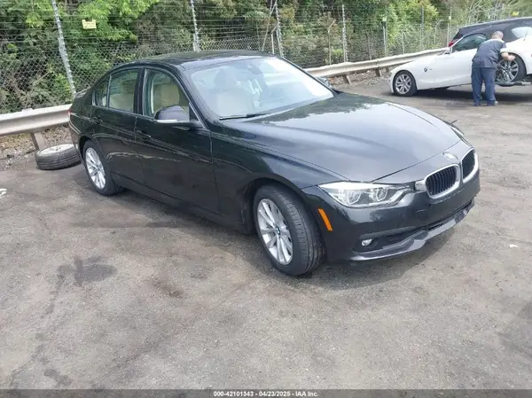 WBA8A3C53JA067399 2018 BMW 3ER - Image 1