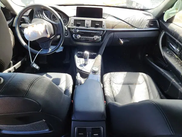 WBA8A3C53JA357819 2018 BMW 3ER - Image 8