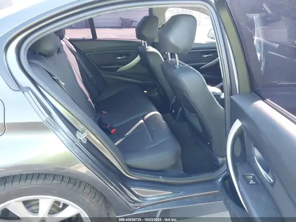WBA8A3C53JA358789 2018 BMW 3ER - Image 8