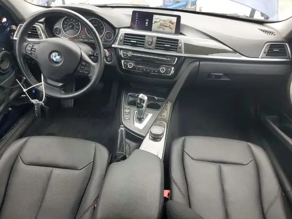 WBA8A3C53JA495392 2018 BMW 3ER - Image 8
