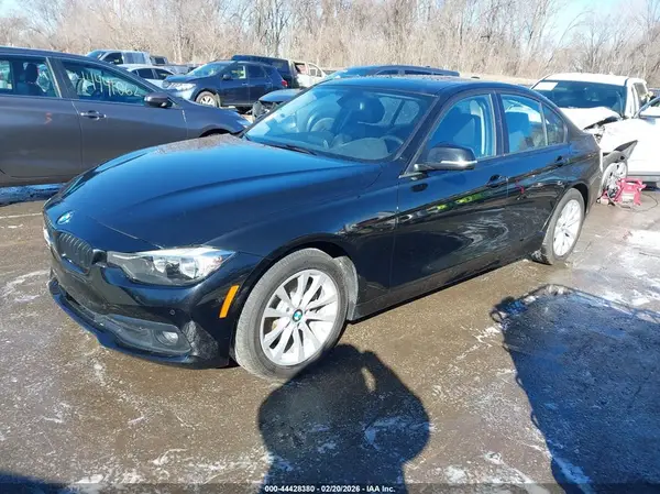 WBA8A3C54GK552086 2016 BMW 3ER - Image 2