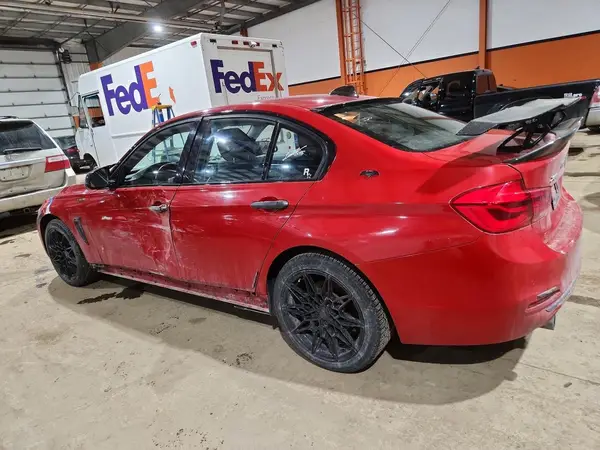 WBA8A3C54HK691071 2017 BMW 3ER - Image 2