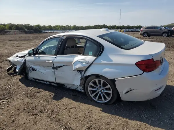 WBA8A3C54HK691443 2017 BMW 3ER - Image 2