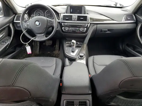 WBA8A3C54JA358705 2018 BMW 3ER - Image 8