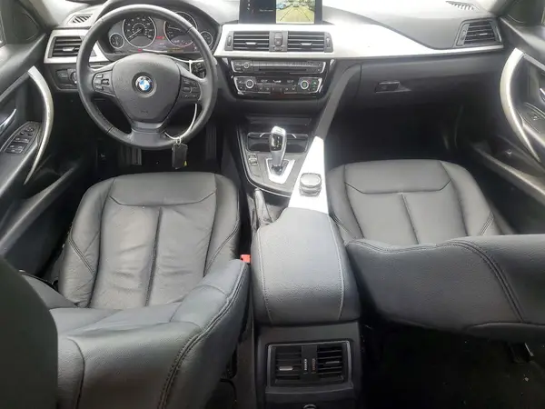 WBA8A3C54JA358767 2018 BMW 3ER - Image 8