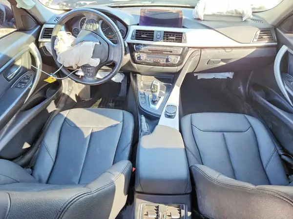 WBA8A3C54JA492274 2018 BMW 3ER - Image 8