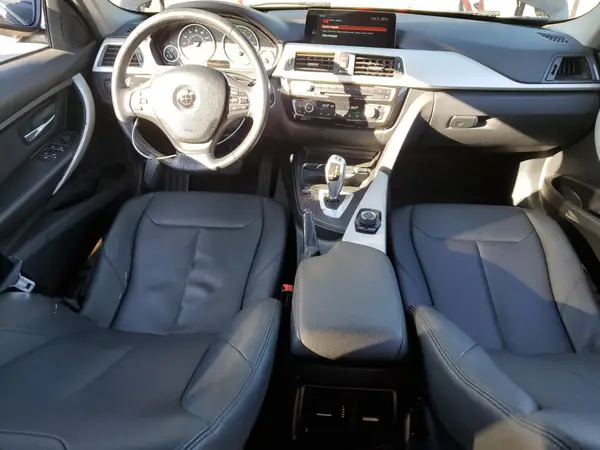 WBA8A3C54JA499502 2018 BMW 3ER - Image 8