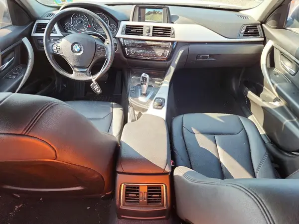 WBA8A3C54JA499628 2018 BMW 3ER - Image 8