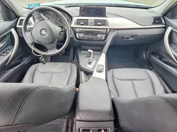 WBA8A3C54JA505962 2018 BMW 3ER - Image 8