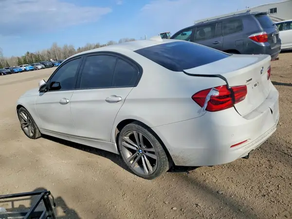 WBA8A3C55GK688405 2016 BMW 3ER - Image 2