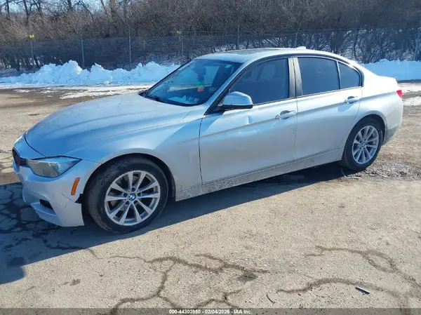 WBA8A3C55GK689697 2016 BMW 3ER - Image 2