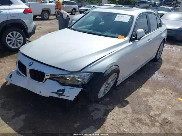 WBA8A3C55GK689862 2016 BMW 3ER - Image 2