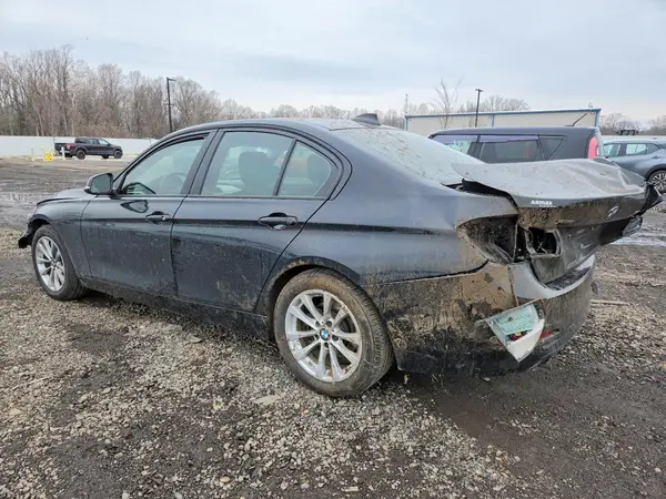 WBA8A3C55GK690140 2016 BMW 3ER - Image 2
