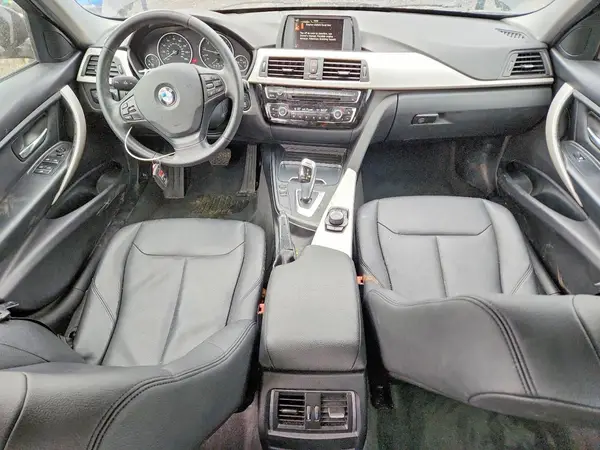 WBA8A3C55GK690140 2016 BMW 3ER - Image 8