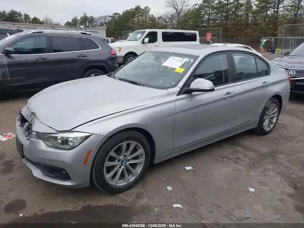 WBA8A3C55GK691000 2016 BMW 3ER - Image 2