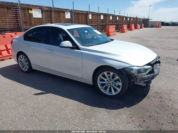 WBA8A3C55JA488217 2018 BMW 3ER - Image 1