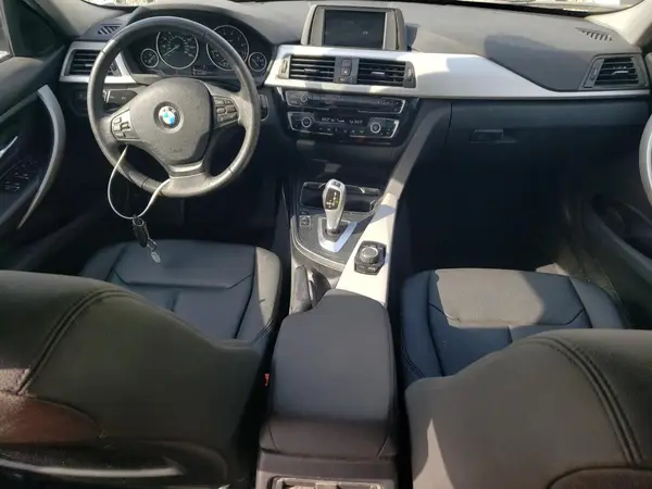 WBA8A3C55JA488332 2018 BMW 3ER - Image 8