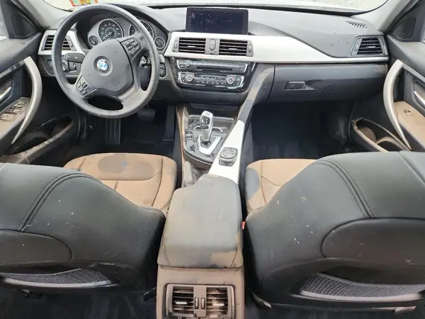 WBA8A3C55JA489433 2018 BMW 3ER - Image 8