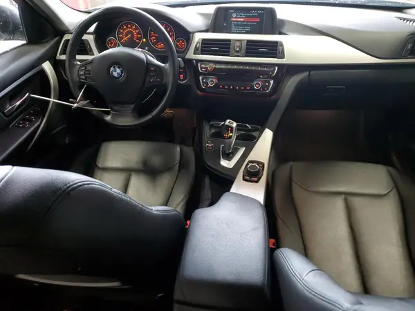 WBA8A3C55JA494504 2018 BMW 3ER - Image 8