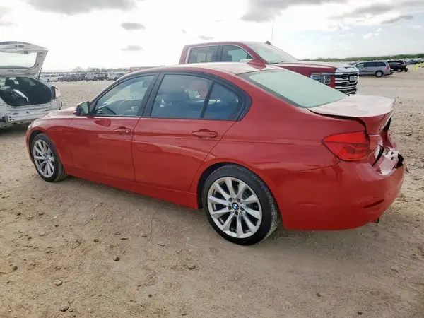 WBA8A3C55JA494695 2018 BMW 3ER - Image 2