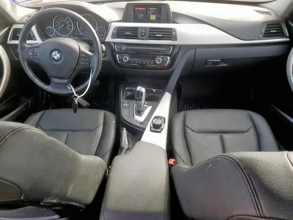 WBA8A3C55JA494695 2018 BMW 3ER - Image 8