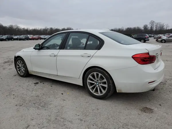 WBA8A3C55JA494888 2018 BMW 3ER - Image 2