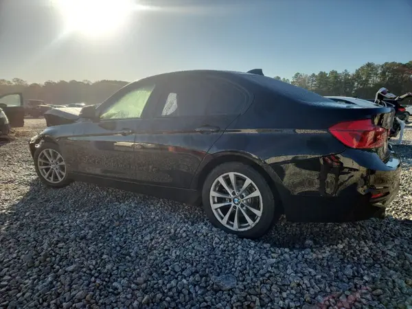 WBA8A3C55JA505601 2018 BMW 3ER - Image 2