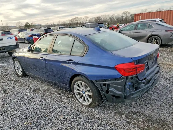 WBA8A3C55JA505937 2018 BMW 3ER - Image 2