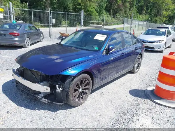 WBA8A3C56GK688591 2016 BMW 3ER - Image 2