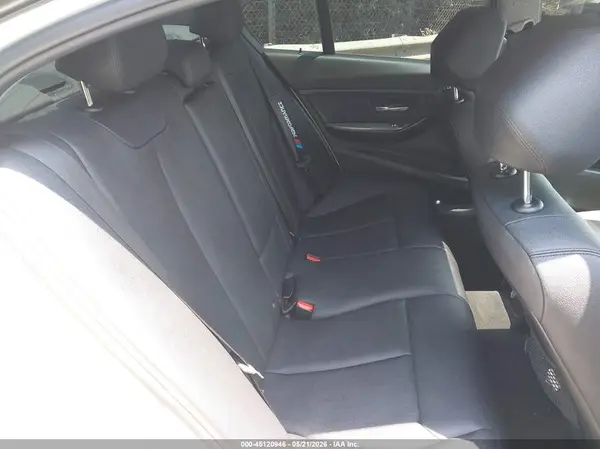 WBA8A3C56JA357992 2018 BMW 3ER - Image 8